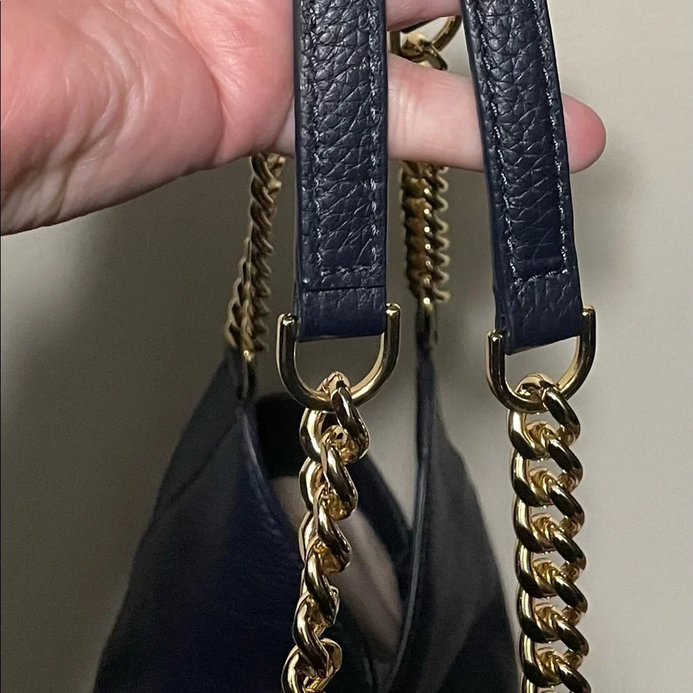 Michael Kors Newbury Pebbled Leather Chain Tote Bag dark navy EUC - Picture 3 of 14